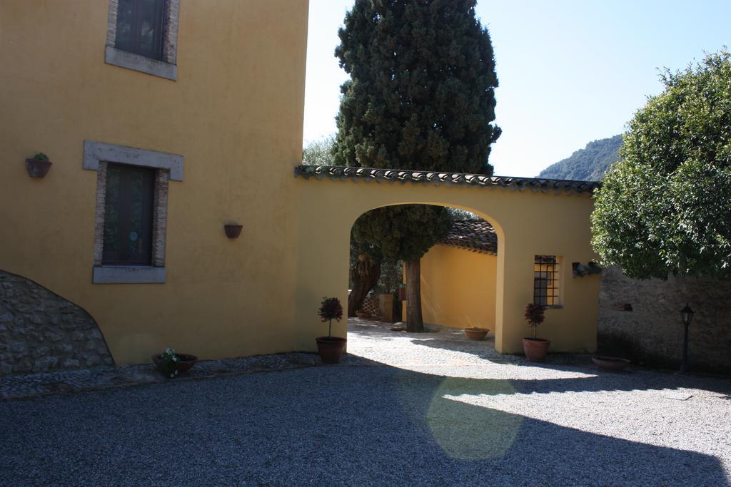 Azienda Agrituristica Biologica Il Querceto Santa Severina Exterior foto